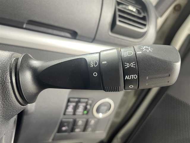 ダイハツ タント カスタム RS トップED SA Ⅲ 大阪府 2018(平30)年 2.1万km パールホワイトⅢ 登録時21047Km/ナビ　/両側パワースライドドア　/Ｂカメラ　/スペアキー　/シートヒーター　/ＬＥＤオートライト　/オートハイビーム　/フォグライト/スマートアシスト　/アイドリングストップ　/フルセグＴＶ　/Ｂｌｕｅｔｏｏｔｈ　/ＣＤ／ＤＶＤ