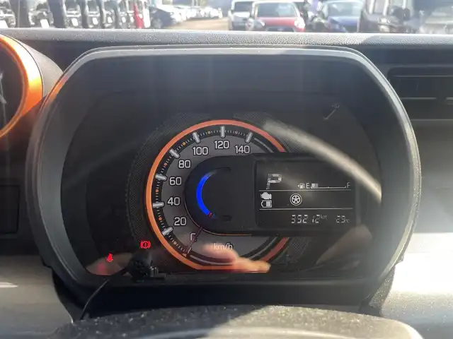 スズキ スペーシア ギア HYBRID XZ 宮崎県 2021(令3)年 4万km 黄 社外ナビゲーション/　AM FM CD DVD BT/ナビ連動ドライブレコーダー/衝突軽減ブレーキ/両側パワースライドドア/シートヒーター/LEDヘッドライト/ルーフレール/クルーズコントロール/レーンキープアシスト/スマートキー/プッシュスタート/ドアバイザー/ウィンカーミラー/電動格納ミラー