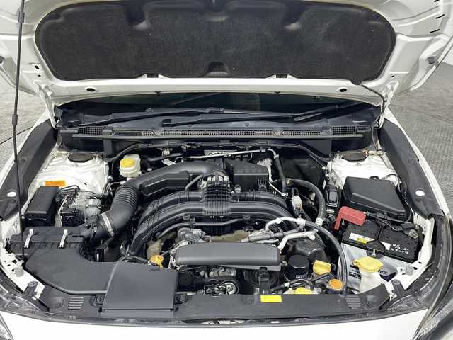 スバル インプレッサ スポーツ 2．0i－L アイサイト 沖縄県 2017(平29)年 3万km クリスタルホワイトP 禁煙車/純正８インチナビ/・ＣＤ／ＤＶＤ／フルセグＴＶ／Ｂｌｕｅｔｏｏｔｈ/バックカメラ/オートクルーズ/ブラインドスポットモニター/純正17インチアルミ/ＥＴＣ２．０/ステアリングリモコン/横滑り防止装置/盗難防止装置/衝突被害軽減装置/スマートキー/プッシュスタート/スペアキー/取扱説明書