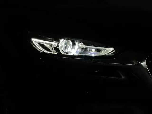 マツダ アテンザ ワゴン XD Lパッケージ 群馬県 2018(平30)年 3.4万km ジェットブラックマイカ 電動スライドガラスサンルーフ（チルトアップ機構付）/３６０°ビュー・モニター＋フロントパーキングセンサー（センター／コーナー）/ＣＤ／ＤＶＤプレーヤー＋地上デジタルＴＶチューナー（フルセグ）/――――――――――――――/マツダコネクトナビ/（BT/CD/DVD/AM/FM/AUX/USB）/――――――――――――――/３６０°ビューモニター　パーキングセンサー　サンルーフ　ＣＤ／ＤＶＤ／フルセグＴＶ　マツダコネクトナビ　ＢＯＳＥサウンド　ＢＳＭ　革シート　前後席シートヒーター　シートベンチレーション　４ＷＤ　禁煙車