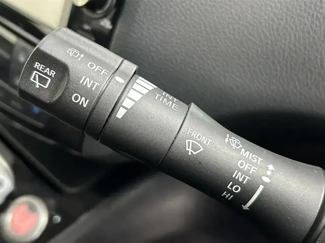 日産 セレナ ハイウェイスター Vセレ +Safty 道央・札幌 2015(平27)年 4.5万km ダイヤモンドブラック ・4WD/・純正SDナビ/（CD/DVD/AM/FM/BT）/・USB入力端子/・8インチモニター/・フルセグTV/・バックカメラ/・純正E/Gスターター/・エンジンスタートボタン/・スマートキー/・クルーズコントロール/・エマージェンシーブレーキ/・両側パワースライドドア/・アイドリングストップ/・社外アルミホイール/・純正フロアマット/・バイザー/・フロントフォグランプ/・LEDライト/・パワーステアリング/・パワーウィンドウ/・ETC（社外・ビルトイン）/・ABS/・横滑り防止装置/・レーンキープアシスト/・盗難防止装置/・寒冷地仕様/・キセノンライト/・サマータイヤ（溝5mmあり）/・保証書