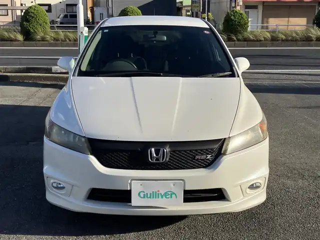ホンダ ストリーム RSZ 三重県 2006(平18)年 18.6万km プレミアムホワイトパール ♪純正インターナビ/　・DVD再生・CD録音/♪バックカメラ/♪パドルシフト/♪キーレス/♪HIDヘッドライト/♪フォグライト /♪オートライト/♪革巻きステアリング/♪ステアリングスイッチ/♪パドルシフト/♪ETC/♪電動格納ミラー/♪フロアマット/♪スペアタイヤ/♪プライバシーガラス