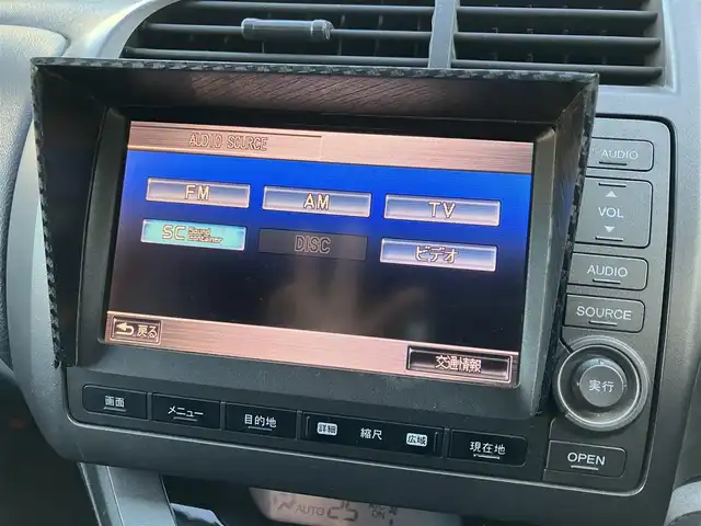 ホンダ ストリーム RSZ 三重県 2006(平18)年 18.6万km プレミアムホワイトパール ♪純正インターナビ/　・DVD再生・CD録音/♪バックカメラ/♪パドルシフト/♪キーレス/♪HIDヘッドライト/♪フォグライト /♪オートライト/♪革巻きステアリング/♪ステアリングスイッチ/♪パドルシフト/♪ETC/♪電動格納ミラー/♪フロアマット/♪スペアタイヤ/♪プライバシーガラス