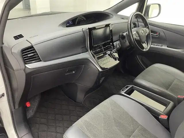 トヨタ エスティマ アエラス プレミアム 兵庫県 2017(平29)年 8.9万km ホワイトパールクリスタルシャイン ・純正9インチナビ/・CD/DVD/SD/BT/フルセグTV/・前後ドライブレコーダー/・ビルドインETC/・両側パワースライドドア /・バックカメラ/・衝突軽減ブレーキ/・レーンキープアシスト/・オートライト/・オートハイビーム/・LEDヘッドライト/・クルーズコントロール/・純正18インチアルミホイール/・純正フロアマット/・純正ドアバイザー/・スマートキー/・プッシュスタート