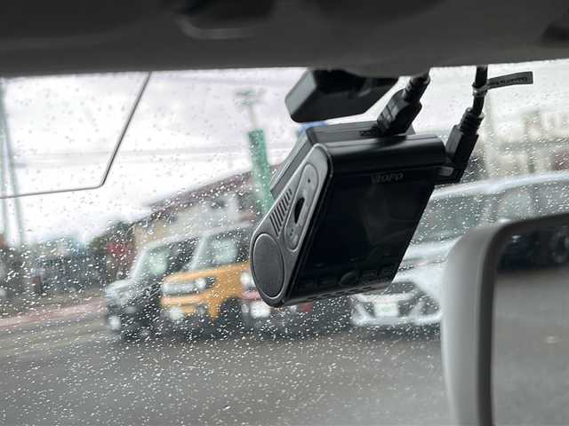 スズキ アルト L 秋田県 2018(平30)年 3.2万km シフォンアイボリーM 社外メモリナビ/社外BT、CD、DVD、TV/運助シートヒーター/４WD/ETC