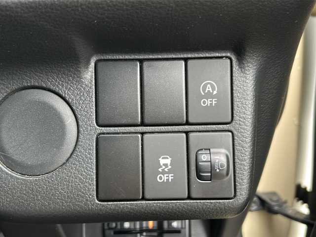 スズキ アルト L 秋田県 2018(平30)年 3.2万km シフォンアイボリーM 社外メモリナビ/社外BT、CD、DVD、TV/運助シートヒーター/４WD/ETC