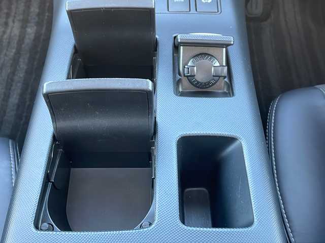 トヨタ エスティマ ハイブリッド アエラス プレミアムエディション 岩手県 2013(平25)年 7.6万km グレイッシュブルーマイカメタリック サンルーフ ナビ バックC 両側電動スライド Bluetooth 電動ハーフレザーシート オットマン AC100Vコンセント クルコン 前後ドラレコ ｎａｎｏｅ ステアスイッチ オートＨＩＤライト フォグ 純正17AW スマートキー