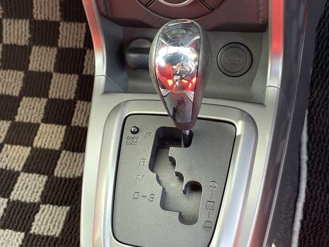 ダイハツ コペン ローブ 愛知県 2021(令3)年 0.2万km ブラックマイカメタリック/マタドールレッドパール シートヒーター/純正アルミホイール/アイドリングストップ/オートエアコン/純正フロアマット/ステアリングスイッチ/スマートキー/プッシュスタート