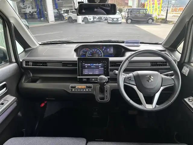 スズキ ワゴンＲ HYBRID FZ 京都府 2017(平29)年 6万km ピュアホワイトP 4WD/スズキセーフティサポート/・デュアルセンサーブレーキサポート/・誤発進抑制機能/・車線逸脱警報機能/・ふらつき警報機能/・先行車発進おしらせ機能/・ハイビームアシスト機能/・ヘッドアップディスプレイ/純正メモリーナビ、地デジ、Bluetooth、USB端子/全方位モニター/前席シートヒーター/ドライブレコーダー/ステアリングスイッチ/ETC/LEDヘッドランプ/記録簿R2、R4、R6/保証書/取扱説明書
