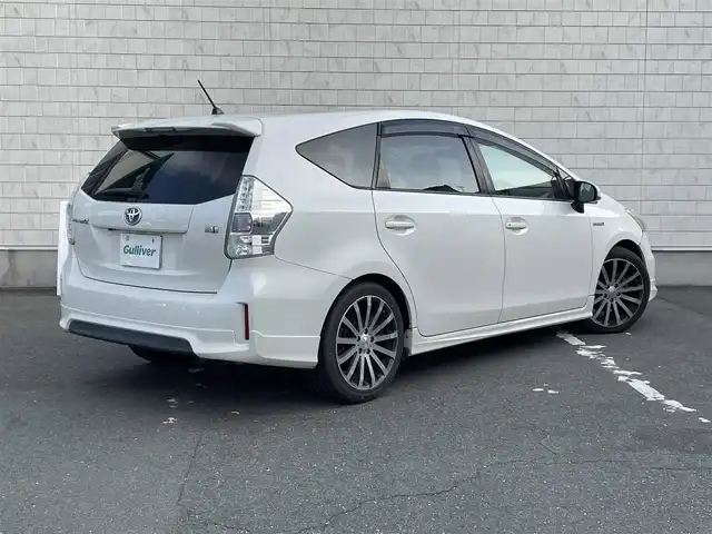 トヨタ プリウス α S Lセレクション 愛知県 2011(平23)年 13.2万km ホワイトパールクリスタルシャイン ・社外メモリーナビ/・ワンセグテレビ/・CD/DVD再生機能/・VENERDi18インチアルミホイール/・純正LEDヘッドライト/・オートライト/・ETC/・スマートキー/・プッシュスタート/・オートエアコン