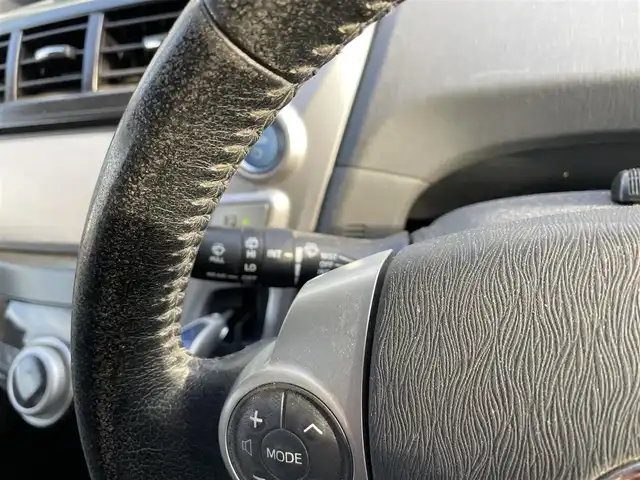 トヨタ プリウス α S Lセレクション 愛知県 2011(平23)年 13.2万km ホワイトパールクリスタルシャイン ・社外メモリーナビ/・ワンセグテレビ/・CD/DVD再生機能/・VENERDi18インチアルミホイール/・純正LEDヘッドライト/・オートライト/・ETC/・スマートキー/・プッシュスタート/・オートエアコン