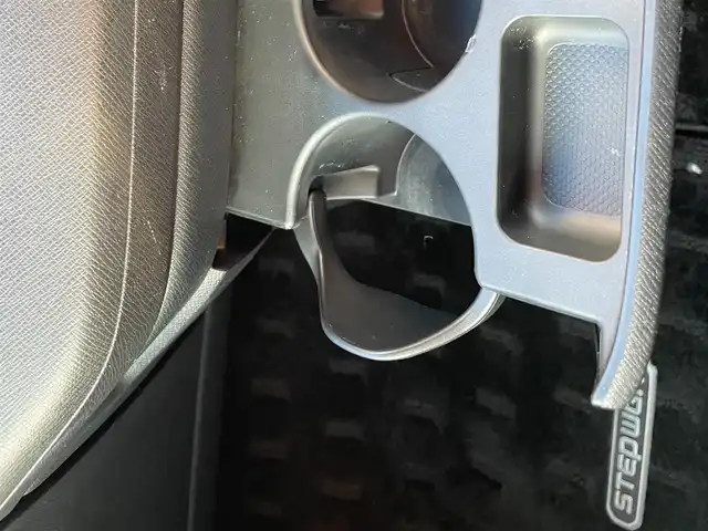 ホンダ ステップワゴン スパーダ Z 東京都 2014(平26)年 9.2万km 黒 (株)IDOMが運営する【じしゃロン国分寺店】の自社ローン対象車両になります。こちらは現金ご利用時の価格です。/自社ローンご希望の方は別途その旨お申付け下さい。/Gathersインターナビ/フルセグテレビ/バックカメラ/クルーズコントロール/両側パワースライドドア/ETC/HID/純正16インチアルミ