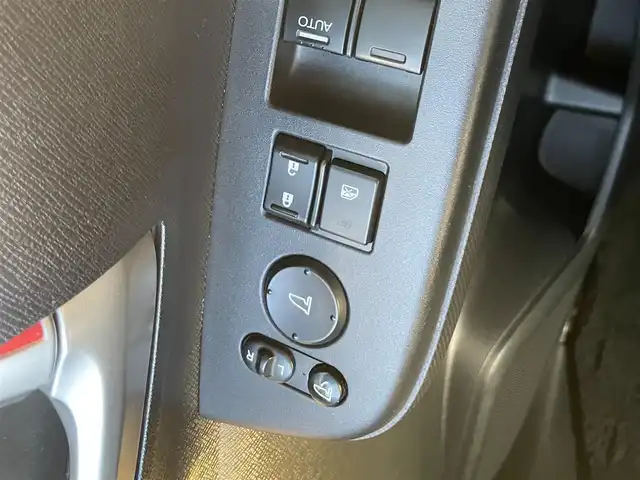 ホンダ ステップワゴン スパーダ Z 東京都 2014(平26)年 9.2万km 黒 (株)IDOMが運営する【じしゃロン国分寺店】の自社ローン対象車両になります。こちらは現金ご利用時の価格です。/自社ローンご希望の方は別途その旨お申付け下さい。/Gathersインターナビ/フルセグテレビ/バックカメラ/クルーズコントロール/両側パワースライドドア/ETC/HID/純正16インチアルミ