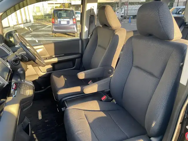 ホンダ ステップワゴン スパーダ Z 東京都 2014(平26)年 9.2万km 黒 (株)IDOMが運営する【じしゃロン国分寺店】の自社ローン対象車両になります。こちらは現金ご利用時の価格です。/自社ローンご希望の方は別途その旨お申付け下さい。/Gathersインターナビ/フルセグテレビ/バックカメラ/クルーズコントロール/両側パワースライドドア/ETC/HID/純正16インチアルミ