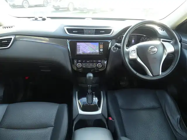 日産 エクストレイル 20X 千葉県 2014(平26)年 5.2万km ブリリアントホワイトパール カブロンシート/前席シートヒーター/純正SDナビ/地デジTV/【DVD/CD再生機能　Bluetooth接続】/バックカメラ/革巻きステアリング/ETC/純正17インチアルミホイル/インテリジェントキー