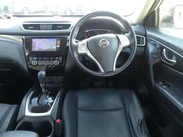 日産 エクストレイル 20X 千葉県 2014(平26)年 5.2万km ブリリアントホワイトパール カブロンシート/前席シートヒーター/純正SDナビ/地デジTV/【DVD/CD再生機能　Bluetooth接続】/バックカメラ/革巻きステアリング/ETC/純正17インチアルミホイル/インテリジェントキー