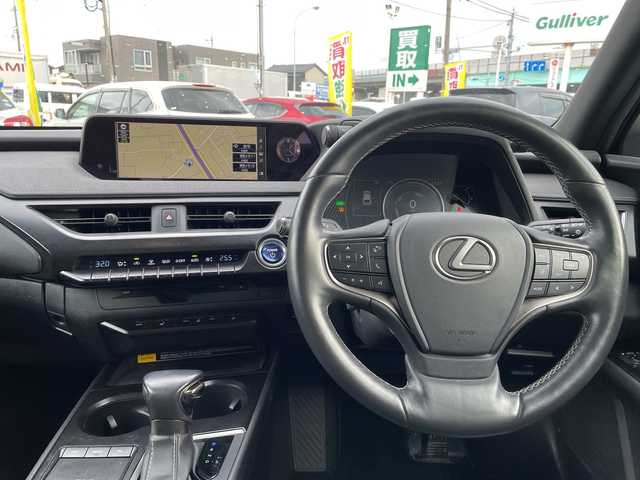 レクサス ＵＸ 250h バージョンC 石川県 2019(令1)年 5.8万km テレーンカーキマイカM 純正メモリーナビ　フルセグＴＶ　パノラマモニター　ＬＥＤヘッドライト　ＥＴＣ　スマートキー　ドラレコ　置くだけ充電　ステアリングヒーター　レザーシート　レクサスセーフティ　レーダークルーズ　ＢＳＭ