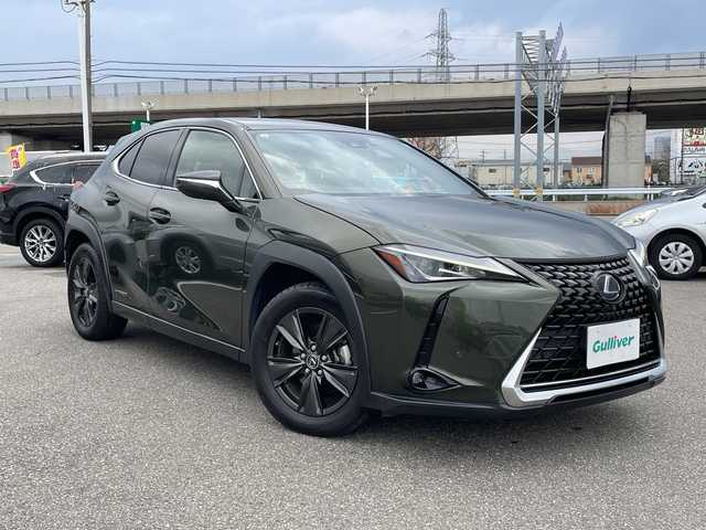 レクサス ＵＸ 250h バージョンC 石川県 2019(令1)年 5.8万km テレーンカーキマイカM 純正メモリーナビ　フルセグＴＶ　パノラマモニター　ＬＥＤヘッドライト　ＥＴＣ　スマートキー　ドラレコ　置くだけ充電　ステアリングヒーター　レザーシート　レクサスセーフティ　レーダークルーズ　ＢＳＭ
