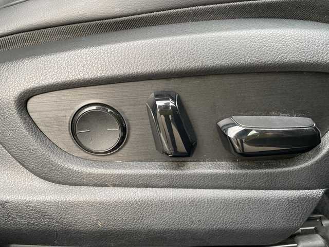 レクサス ＵＸ 250h バージョンC 石川県 2019(令1)年 5.8万km テレーンカーキマイカM 純正メモリーナビ　フルセグＴＶ　パノラマモニター　ＬＥＤヘッドライト　ＥＴＣ　スマートキー　ドラレコ　置くだけ充電　ステアリングヒーター　レザーシート　レクサスセーフティ　レーダークルーズ　ＢＳＭ