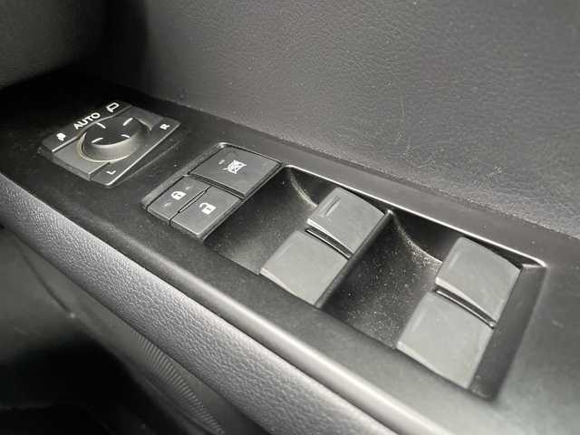 レクサス ＵＸ 250h バージョンC 石川県 2019(令1)年 5.8万km テレーンカーキマイカM 純正メモリーナビ　フルセグＴＶ　パノラマモニター　ＬＥＤヘッドライト　ＥＴＣ　スマートキー　ドラレコ　置くだけ充電　ステアリングヒーター　レザーシート　レクサスセーフティ　レーダークルーズ　ＢＳＭ