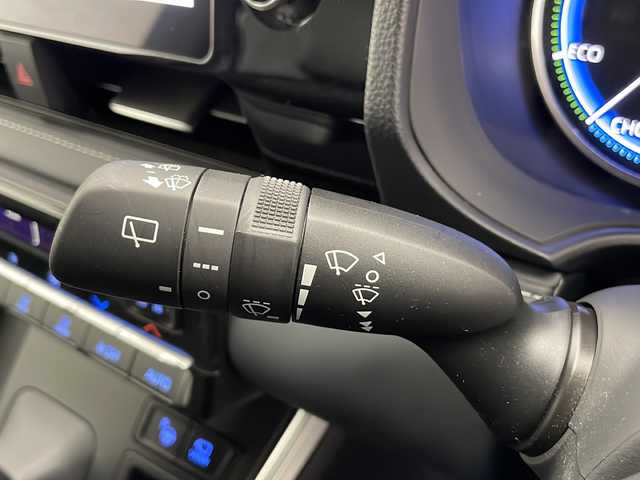 トヨタ ノア ハイブリッド S－Z 長野県 2022(令4)年 2.9万km グリッターブラックガラスフレーク 4WD/純正メモリナビ&フルセグTV&CD&DVD&USB&BT/トヨタセーフティセンス/アダプティブクルーズコントロール/レーントレーシングアシスト/プリクラッシュセーフティ/ブラインドスポットモニター/クリアランスソナー/ヘッドアップディスプレイ/オートマチックハイビーム/ロードサインアシスト/純正前後ドライブレコーダー/デジタルインナーミラー/快適便利パッケージ/パワーバックドア/ユニバーサルステップ/ナノイーエアコン/両側パワースライドドア/ハーフレザーシート/前席シートヒーター/ステアリングスイッチ/ウォークスルー/2列目サンシェード/全方位カメラ/ビルトインETC2.0/LEDヘッドライト/オートライト/電動格納ミラー/ウィンカーミラー/電動ホールド/オートホールド/純正16インチAW装着/純正フロアマット/プッシュスタート/スマートキー/スペアキー1本/取扱説明書/保証書