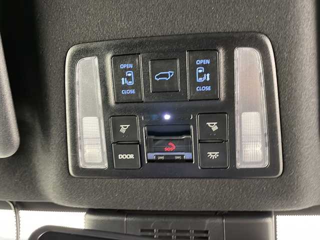 トヨタ ノア ハイブリッド S－Z 長野県 2022(令4)年 2.9万km グリッターブラックガラスフレーク 4WD/純正メモリナビ&フルセグTV&CD&DVD&USB&BT/トヨタセーフティセンス/アダプティブクルーズコントロール/レーントレーシングアシスト/プリクラッシュセーフティ/ブラインドスポットモニター/クリアランスソナー/ヘッドアップディスプレイ/オートマチックハイビーム/ロードサインアシスト/純正前後ドライブレコーダー/デジタルインナーミラー/快適便利パッケージ/パワーバックドア/ユニバーサルステップ/ナノイーエアコン/両側パワースライドドア/ハーフレザーシート/前席シートヒーター/ステアリングスイッチ/ウォークスルー/2列目サンシェード/全方位カメラ/ビルトインETC2.0/LEDヘッドライト/オートライト/電動格納ミラー/ウィンカーミラー/電動ホールド/オートホールド/純正16インチAW装着/純正フロアマット/プッシュスタート/スマートキー/スペアキー1本/取扱説明書/保証書
