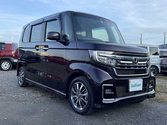 ホンダ Ｎ ＢＯＸ カスタム L 神奈川県 2022(令4)年 1万km プレミアムベルベットパープル・パール 純正SDナビ/フルセグTV/CD/DVD再生/Bluetooth接続/ホンダセンシング/バックカメラ/パワースライドドア/コーナーセンサー/アダプティブクルーズコントロール/シートヒーター/LEDヘッドライト/オートライト/純正14インチアルミホイール/スマートキー/プッシュスタート/アイドリングストップ/純正フロアマット/横滑り防止装置