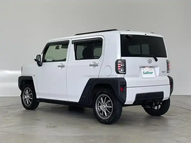 ダイハツ タフト G 埼玉県 2021(令3)年 1.1万km シャイニングホワイトパール スカイフィールドトップ/スマートアシスト/・衝突回避支援ブレーキ/・ブレーキ制御付誤発進抑制機能/・車線/路外逸脱警報機能/・オートハイビーム/・アダプティブドライビングビーム/・サイドビューランプ/カロッツェリア７インチSDナビ/(AM.FM.CD.DVD.BT)/フルセグTV/バックカメラ/革巻ステアリング/ステアリングスイッチ/前席シートヒーター/プッシュスタート/スマートキー/前後ドライブレコーダー/LEDヘッドライト/LEDフォグランプ/社外14インチAW/純正AW積込
