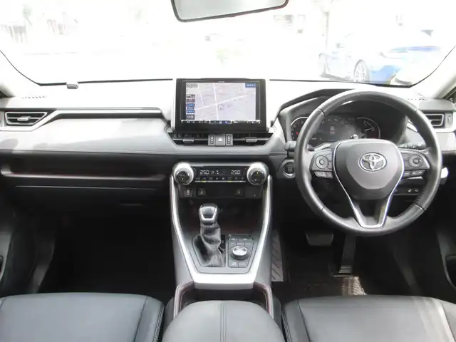トヨタ ＲＡＶ４ G Zパッケージ 千葉県 2021(令3)年 3.7万km アティチュードブラックマイカ モデリスタエアロ＆OPオーバーフェンダー/アルパイン９型ナビ、フルセグTV/バックカメラ/デジタルインナーミラー/サンルーフ/黒レザーシート/シートヒーター/パワーシート/LEDヘッドライト&LEDフォグ/純正19インチアルミホイール/車高調（純正足回り車載）/プリクラッシュセーフティ/LTA/BSM/パワーバックドア/革巻きステアリング/ステアリングヒーター/ナビ連動ドライブレコーダー(前後)/ビルトインETC/保証書/取扱説明書/スペアキー