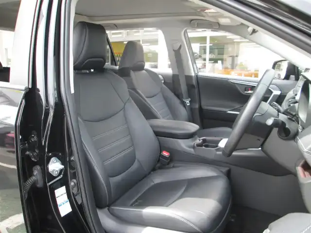 トヨタ ＲＡＶ４ G Zパッケージ 千葉県 2021(令3)年 3.7万km アティチュードブラックマイカ モデリスタエアロ＆OPオーバーフェンダー/アルパイン９型ナビ、フルセグTV/バックカメラ/デジタルインナーミラー/サンルーフ/黒レザーシート/シートヒーター/パワーシート/LEDヘッドライト&LEDフォグ/純正19インチアルミホイール/車高調（純正足回り車載）/プリクラッシュセーフティ/LTA/BSM/パワーバックドア/革巻きステアリング/ステアリングヒーター/ナビ連動ドライブレコーダー(前後)/ビルトインETC/保証書/取扱説明書/スペアキー