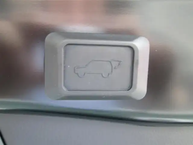 トヨタ ＲＡＶ４ G Zパッケージ 千葉県 2021(令3)年 3.7万km アティチュードブラックマイカ モデリスタエアロ＆OPオーバーフェンダー/アルパイン９型ナビ、フルセグTV/バックカメラ/デジタルインナーミラー/サンルーフ/黒レザーシート/シートヒーター/パワーシート/LEDヘッドライト&LEDフォグ/純正19インチアルミホイール/車高調（純正足回り車載）/プリクラッシュセーフティ/LTA/BSM/パワーバックドア/革巻きステアリング/ステアリングヒーター/ナビ連動ドライブレコーダー(前後)/ビルトインETC/保証書/取扱説明書/スペアキー
