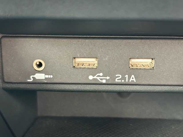 スバル レヴォーグ 1．8GT－H EX 千葉県 2020(令2)年 2.5万km クリスタルホワイトP 純正ナビ/Bluetooth/フルセグTV/AppleCarPlay/AndoroidAuto/バック・サイドカメラ/ETC/ドライブレコーダー/アイサイト/スバルリヤビーグルディテクション/ドライバーモニタリングシステム/エマージェンシーレーンキープアシスト/プリクラッシュブレーキ/オートビークルホールド/車線逸脱防止機能/レーダークルーズコントロール/パドルシフト/パワーシート/メモリーシート/全席シートヒーター/パワーバックドア/デジタルインナーミラー/純正フロアマット/純正18インチアルミホイール/保証書・取扱説明書