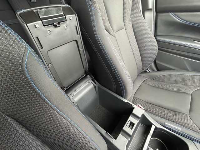 スバル レヴォーグ 1．8GT－H EX 千葉県 2020(令2)年 2.5万km クリスタルホワイトP 純正ナビ/Bluetooth/フルセグTV/AppleCarPlay/AndoroidAuto/バック・サイドカメラ/ETC/ドライブレコーダー/アイサイト/スバルリヤビーグルディテクション/ドライバーモニタリングシステム/エマージェンシーレーンキープアシスト/プリクラッシュブレーキ/オートビークルホールド/車線逸脱防止機能/レーダークルーズコントロール/パドルシフト/パワーシート/メモリーシート/全席シートヒーター/パワーバックドア/デジタルインナーミラー/純正フロアマット/純正18インチアルミホイール/保証書・取扱説明書