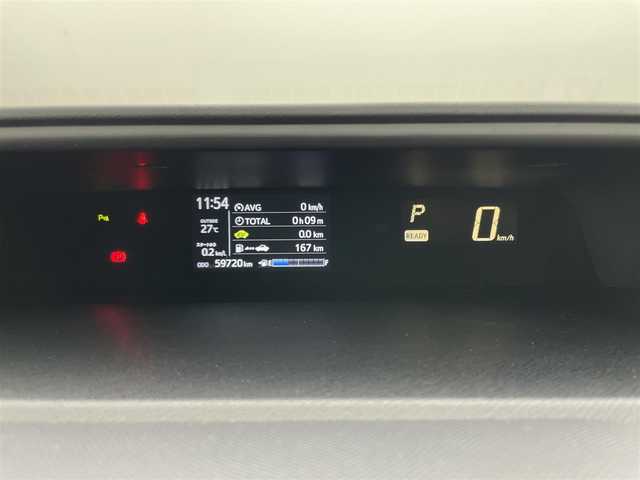 トヨタ アクア S 岡山県 2020(令2)年 6万km ホワイトパールクリスタルシャイン 純正SDナビ/（TV/Bluetooth/CD)/衝突軽減ブレーキシステム/バックカメラ/ビルトインＥＴＣ/ＬＥＤヘッドライト/オートハイビーム/アイドリングストップ/コーナーセンサー（前後）/踏み間違い防止/ISOFIX/ステアリングスイッチ/チルトステアリング/シートリフター/ウインカーミラー/ドアバイザー/プッシュスタート/スマートキー/新車保証書/取扱説明書