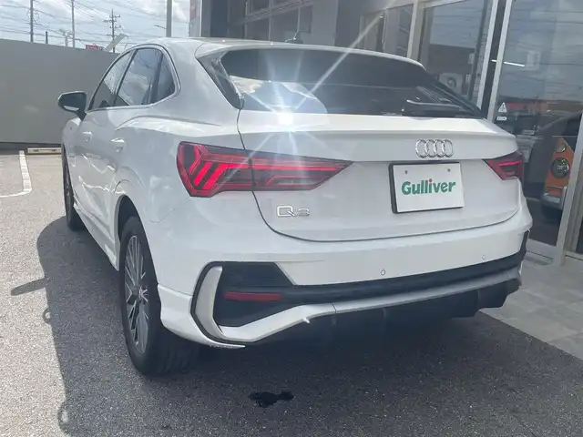 アウディ Ｑ３ SB 35TFSI Sライン 愛知県 2020(令2)年 2.1万km 白 メモリナビ　/フルセグテレビ　/バックカメラ　/全方位カメラ　/アダプティブクルーズコントロール　/ビルトインETC /パワーバックドア　/シートヒーター　/革シート　/パワーシート　/パドルシフト　/LEDヘッド　/パワーバックドア