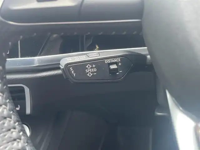アウディ Ｑ３ SB 35TFSI Sライン 愛知県 2020(令2)年 2.1万km 白 メモリナビ　/フルセグテレビ　/バックカメラ　/全方位カメラ　/アダプティブクルーズコントロール　/ビルトインETC /パワーバックドア　/シートヒーター　/革シート　/パワーシート　/パドルシフト　/LEDヘッド　/パワーバックドア