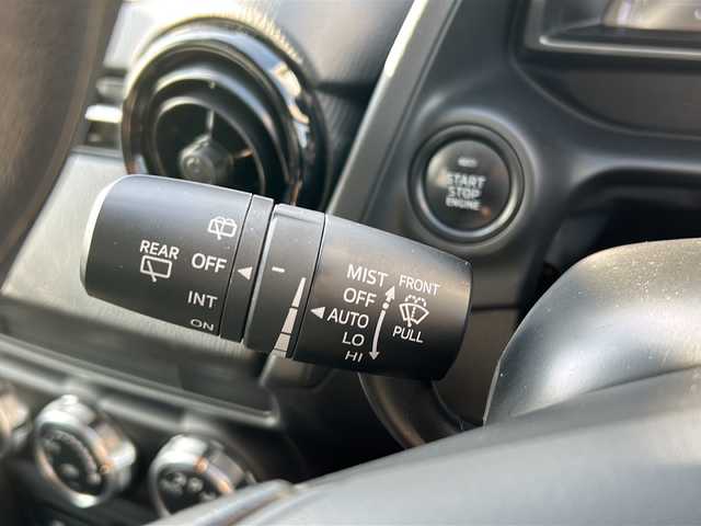 マツダ マツダ２ 15S スマートエディション 千葉県 2020(令2)年 4.3万km エターナルブルーマイカ 純正ナビ　ＴＶ　ＤＶＤ　ＵＳＢ　アラウンドビューモニター　ＭＴモード付ＡＴ　スマートキー　純正フロアマット　横滑り防止機能　レーンキープアシスト　前後ドラレコ　前後コーナーセンサー　ＬＥＤライト