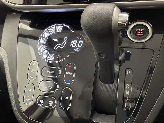 日産 デイズ ルークス ハイウェイスターX 宮崎県 2020(令2)年 4.8万km スパークリングレッド/ブラック エマ―ジェンシーブレーキ/車線逸脱警報/オートマチックハイビーム/純正7型SDナビ/フルセグTV/CD/DVD/Bluetooth/アラウンドビューモニター/片側パワースライドドア/LEDヘッドライト/アイドリングストップ/純正14インチAW/純正ナビ一体型ドライブレコーダー（DJ4-D）/ETC/保証書/取扱説明書