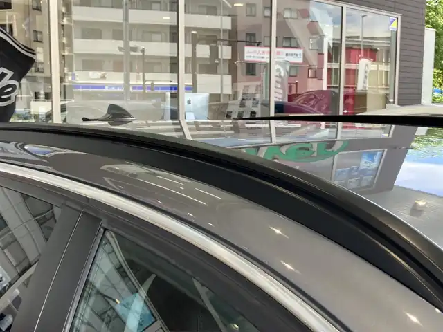 ＢＭＷ ３２０ｉ ツーリング 神奈川県 2012(平24)年 1.9万km スペースグレー 黒レザーシート/禁煙車/純正ナビ/（CD/HDD/AUX/FM/AM）/バックカメラ/ミラー一体型ETC/前席パワーシート/前席シートヒーター/プッシュスタート/スマートキー/純正17インチAW/ドライブレコーダー