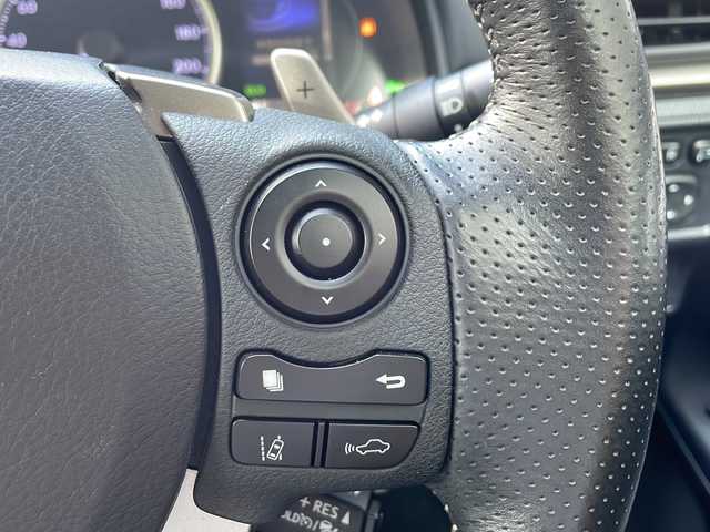 レクサス ＣＴ 200h Fスポーツ 大阪府 2018(平30)年 5.4万km ブラック 純正10.3インチSDナビ/（CD/DVD/AUX/SD/BT）/バックカメラ/ハーフレザーシート/前席シートヒーター/前席パワーシート/ステアリングヒーター/ドライブレコーダー/ETC/クルーズコントロール（追従走行有）/衝突被害軽減システム/レーンキープアシスト/コーナーセンサー/オートマチックハイビーム/純正LEDヘッドライト/純正フロアマット/カーテンエアバッグレーム