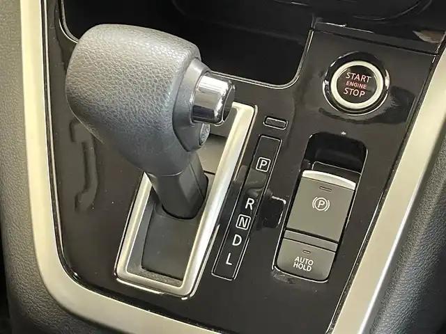 日産 セレナ ハイウェイスター 岩手県 2016(平28)年 7.7万km ダイヤモンドブラック ４WD/プロパイロット/アラウンドビューモニター/ハンズフリーパワースライドドア/セーフティパックB/インテリジェントルームミラー/パーキングアシスト/エマージェンシーブレーキ/レーンキープアシスト/前後ソナー/横滑り防止装置/アイドリングストップ/ロールサンシェード/リヤオートエアコン/オートブレーキホールド/純正ナビ/フルセグTV/ドライブレコーダー/ETC/LEDヘッドライト/純正15インチアルミホイール