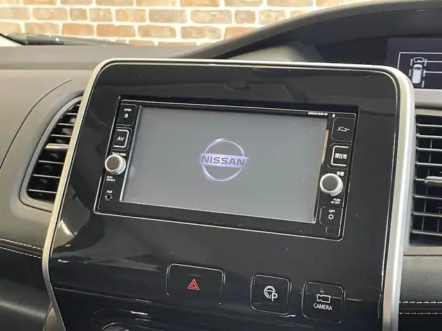 日産 セレナ ハイウェイスター 岩手県 2016(平28)年 7.7万km ダイヤモンドブラック ４WD/プロパイロット/アラウンドビューモニター/ハンズフリーパワースライドドア/セーフティパックB/インテリジェントルームミラー/パーキングアシスト/エマージェンシーブレーキ/レーンキープアシスト/前後ソナー/横滑り防止装置/アイドリングストップ/ロールサンシェード/リヤオートエアコン/オートブレーキホールド/純正ナビ/フルセグTV/ドライブレコーダー/ETC/LEDヘッドライト/純正15インチアルミホイール