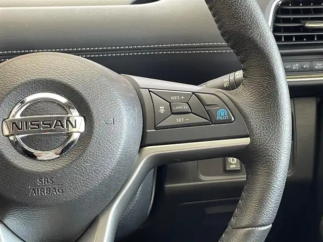 日産 セレナ ハイウェイスター 岩手県 2016(平28)年 7.7万km ダイヤモンドブラック ４WD/プロパイロット/アラウンドビューモニター/ハンズフリーパワースライドドア/セーフティパックB/インテリジェントルームミラー/パーキングアシスト/エマージェンシーブレーキ/レーンキープアシスト/前後ソナー/横滑り防止装置/アイドリングストップ/ロールサンシェード/リヤオートエアコン/オートブレーキホールド/純正ナビ/フルセグTV/ドライブレコーダー/ETC/LEDヘッドライト/純正15インチアルミホイール