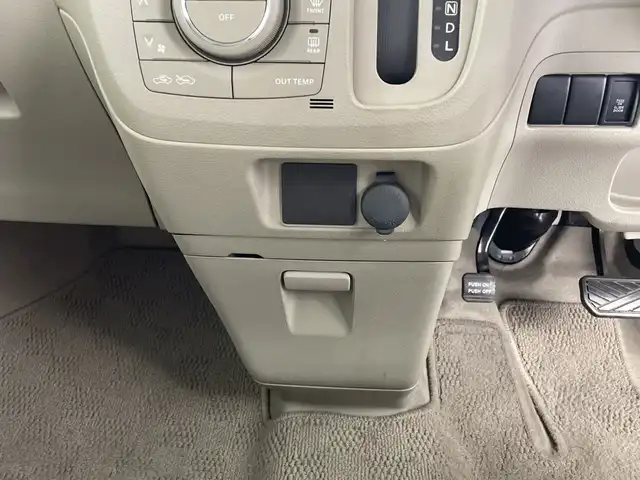 スズキ スペーシア X 福島県 2013(平25)年 4.8万km パールホワイト 社外ナビ/（Bluetooth・CD・DVD・FM・AM）/フルセグTV/バックカメラ/USB接続/ETC/片側パワースライドドア/社外14インチアルミホイール/アイドリングストップ/純正フロアマット/ドアバイザー/電動格納ミラー/プッシュスタート/AAC/スマートキー