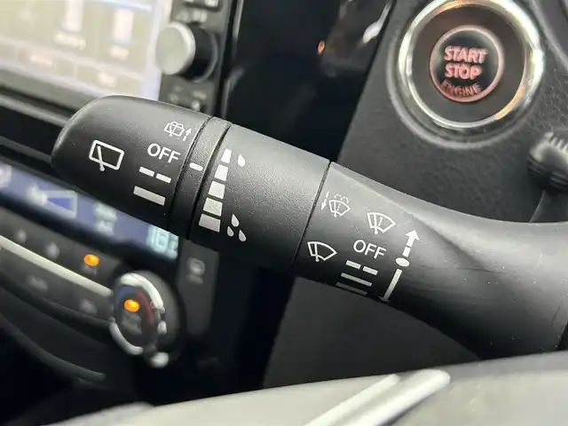 日産 エクストレイル 20X エマージェンシーブレーキ 道央・札幌 2016(平28)年 7.5万km チタニウムカーキ ・４WD/・純正ナビ/　CD/DVD/SD/BT/フルセグ/・バックカメラ/・ビルトインETC/・エマージェンシーブレーキ/・レーンキープアシスト/・クリアランスソナー/・ダウンヒルアシストコントロール/・カプロンシート/・前席シートヒーター/・キセノンライト/・オートライト/・プッシュスタート/・スマートキー/・純正フロアマット/・ドアバイザー