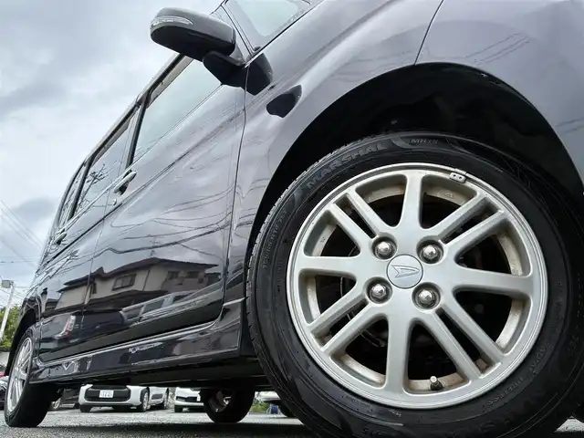 ダイハツ タント カスタム X リミテッド 熊本県 2009(平21)年 12.8万km ブラックマイカ 社外ナビ（CN-E300D）/【ワンセグTV/Bluetooth/CD/AM/FM】/左側パワースライドドア/純正14インチAW/ウィンカーミラー/電格ミラー/スマートキー/純正ドアバイザー/純正フロアマット/革巻きステアリング/ドライブレコーダー/ABS/保証書/取扱説明書