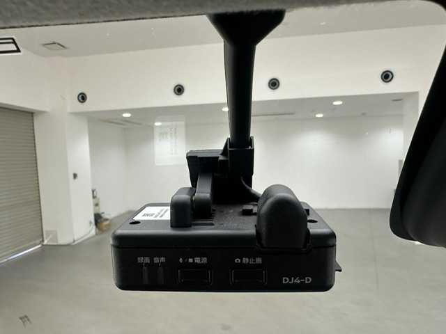 日産 デイズ ルークス ハイウェイスター Gターボ 兵庫県 2018(平30)年 6.1万km ホワイトパール ・純正SDナビ/・CD/DVD/SD/BT/フルセグTV/・アラウンドビューモニター/・ETC/・前方ドライブレコーダー/・LEDヘッドライト/・LEDフォグランプ/・オートライト/・オートハイビーム/・衝突軽減ブレーキ/・車線逸脱警報/・オートクルーズコントロール/・純正15インチアルミホイール/・両側パワースライドドア /・アイドリングストップ/・純正フロアマット/・純正ドアバイザー/・スマートキー/・プッシュスタート