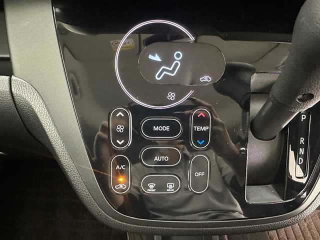 日産 デイズ ルークス ハイウェイスター Gターボ 兵庫県 2018(平30)年 6.1万km ホワイトパール ・純正SDナビ/・CD/DVD/SD/BT/フルセグTV/・アラウンドビューモニター/・ETC/・前方ドライブレコーダー/・LEDヘッドライト/・LEDフォグランプ/・オートライト/・オートハイビーム/・衝突軽減ブレーキ/・車線逸脱警報/・オートクルーズコントロール/・純正15インチアルミホイール/・両側パワースライドドア /・アイドリングストップ/・純正フロアマット/・純正ドアバイザー/・スマートキー/・プッシュスタート