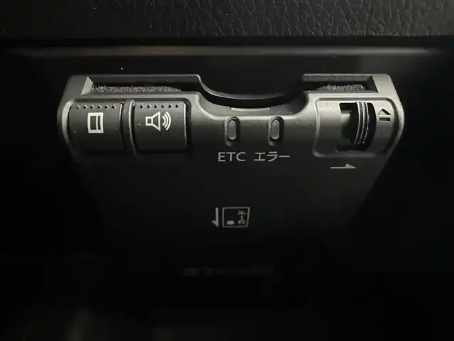 日産 デイズ ルークス ハイウェイスター Gターボ 兵庫県 2018(平30)年 6.1万km ホワイトパール ・純正SDナビ/・CD/DVD/SD/BT/フルセグTV/・アラウンドビューモニター/・ETC/・前方ドライブレコーダー/・LEDヘッドライト/・LEDフォグランプ/・オートライト/・オートハイビーム/・衝突軽減ブレーキ/・車線逸脱警報/・オートクルーズコントロール/・純正15インチアルミホイール/・両側パワースライドドア /・アイドリングストップ/・純正フロアマット/・純正ドアバイザー/・スマートキー/・プッシュスタート