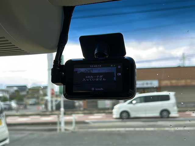 ホンダ Ｎ ＢＯＸ G L ホンダセンシング 秋田県 2017(平29)年 1.3万km プレミアムイエローパールⅡ 純正メモリナビ/純正BT、CD、DVD、TV/両側パワースライドドア/前後ドライブレコーダー/バックカメラ/コーナーセンサー/社外14インチAW/４WD